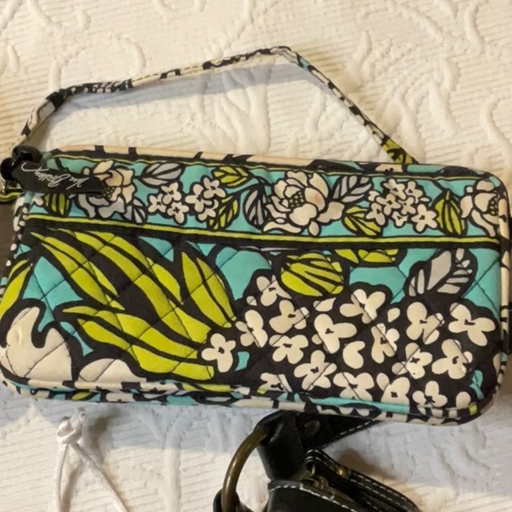 Vera Bradley Floral wrist wallet and Bundle of bags and jewelry holders 8 in all - Picture 4 of 16